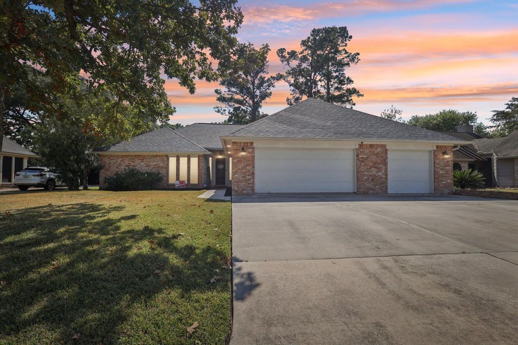 Photo of 18423 Walden Forest Drive, Humble, TX 77346 (MLS # 79345877)