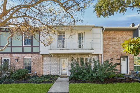 Photo of 14209 Lost Meadow Lane, Houston, TX 77079 (MLS # 79684638)