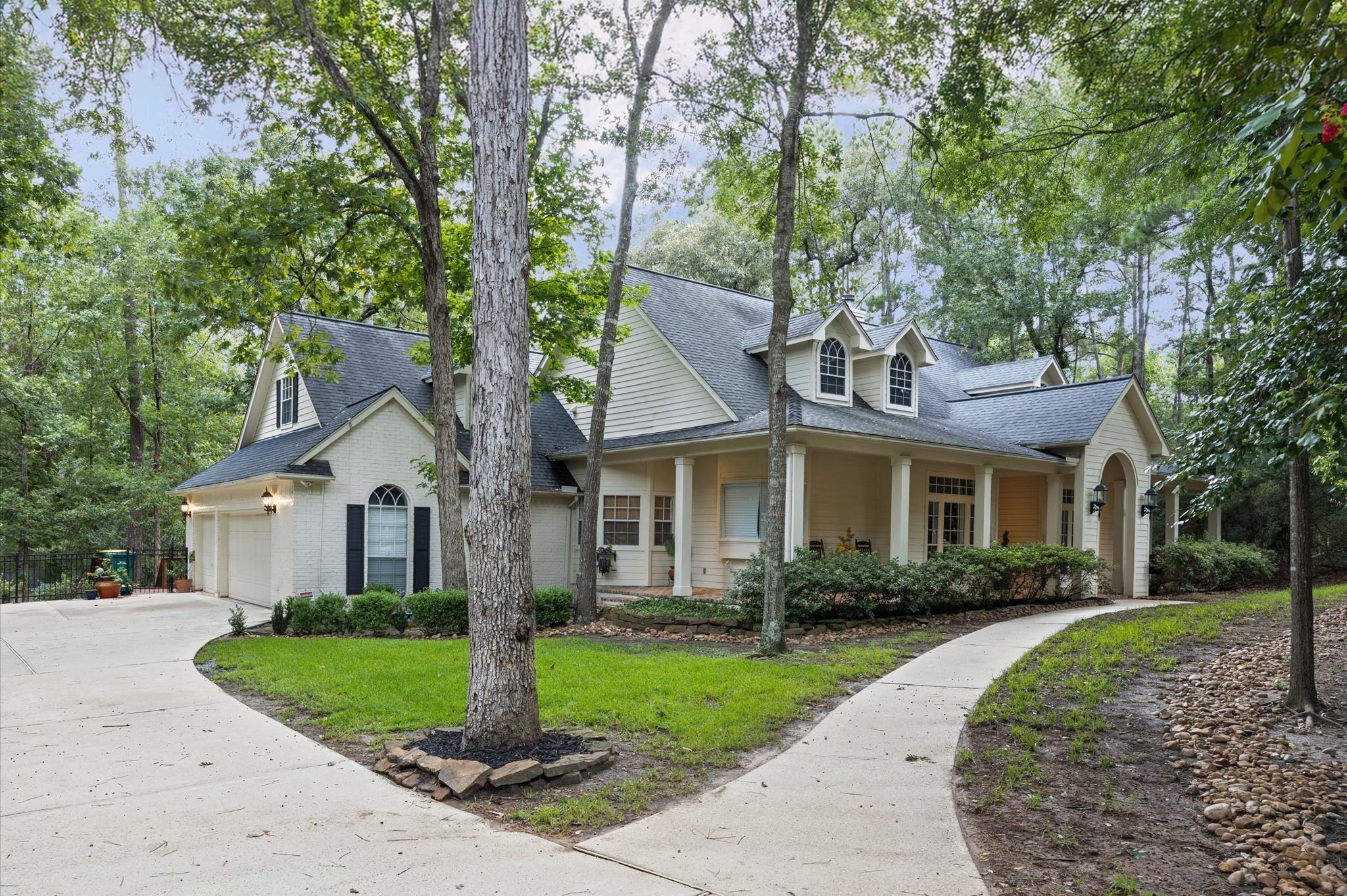 6203 Fieldwood Lane