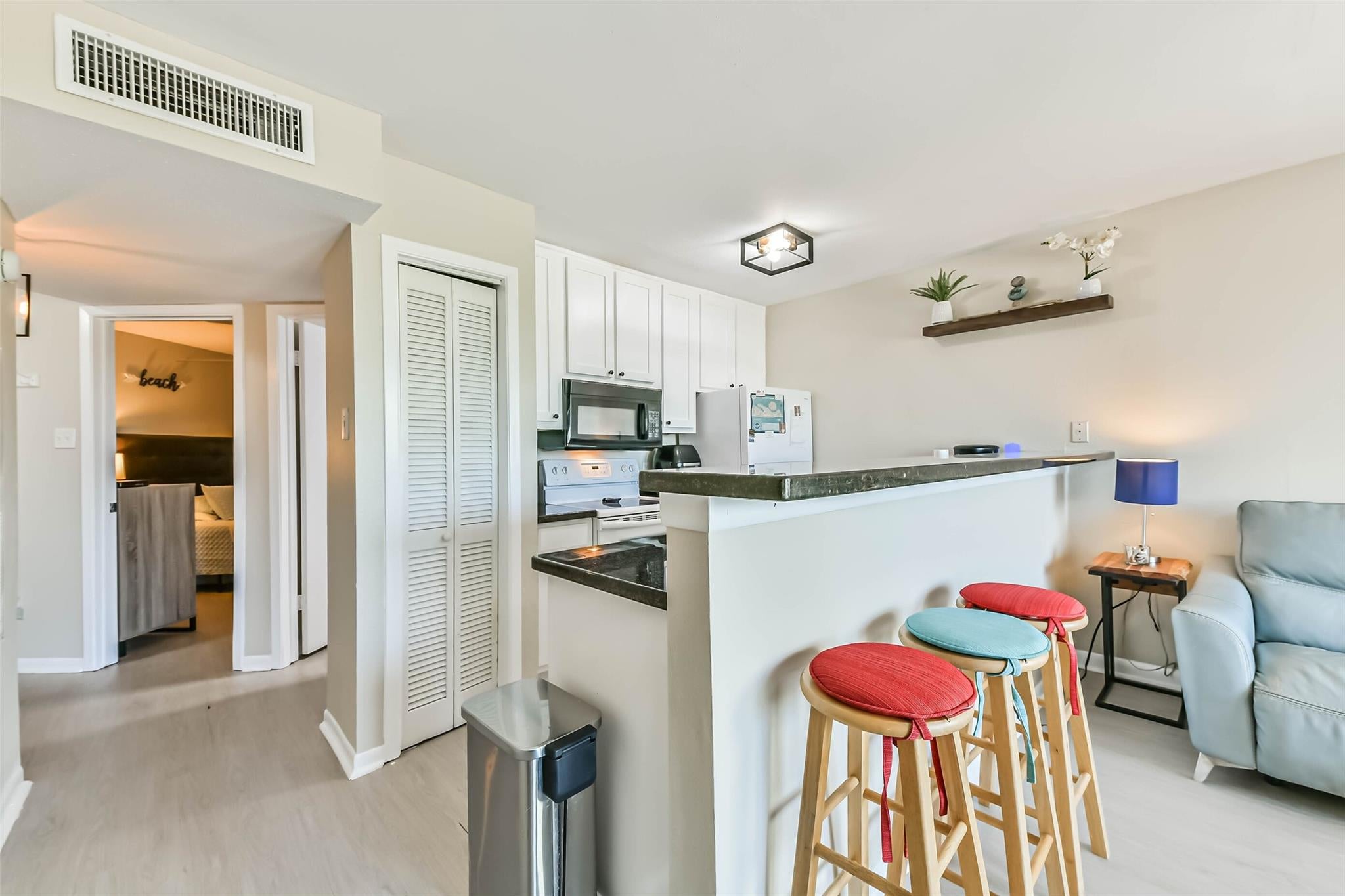9520 Seawall Boulevard 122