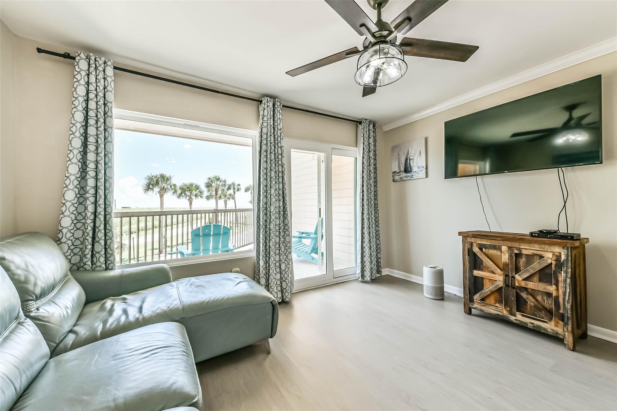 9520 Seawall Boulevard 122