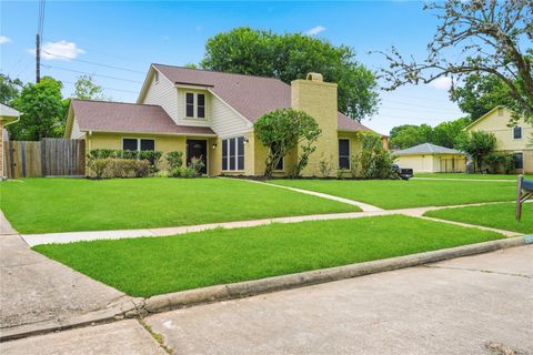 Photo of 2902 Colony Drive, Sugar Land, TX 77479 (MLS # 14920090)