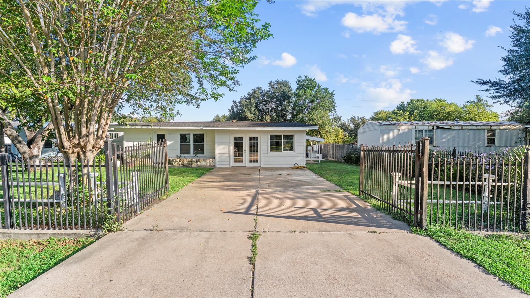 22202 Maplewood Drive