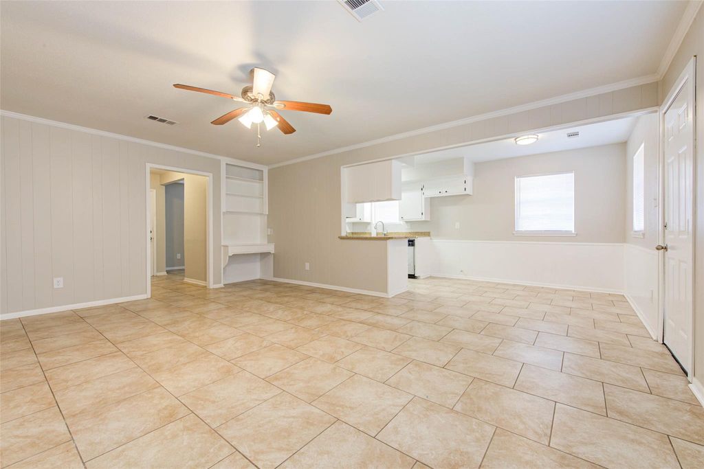 Photo of 8914 Stonehearth Lane, Houston, TX 77040 (MLS # 32611480)