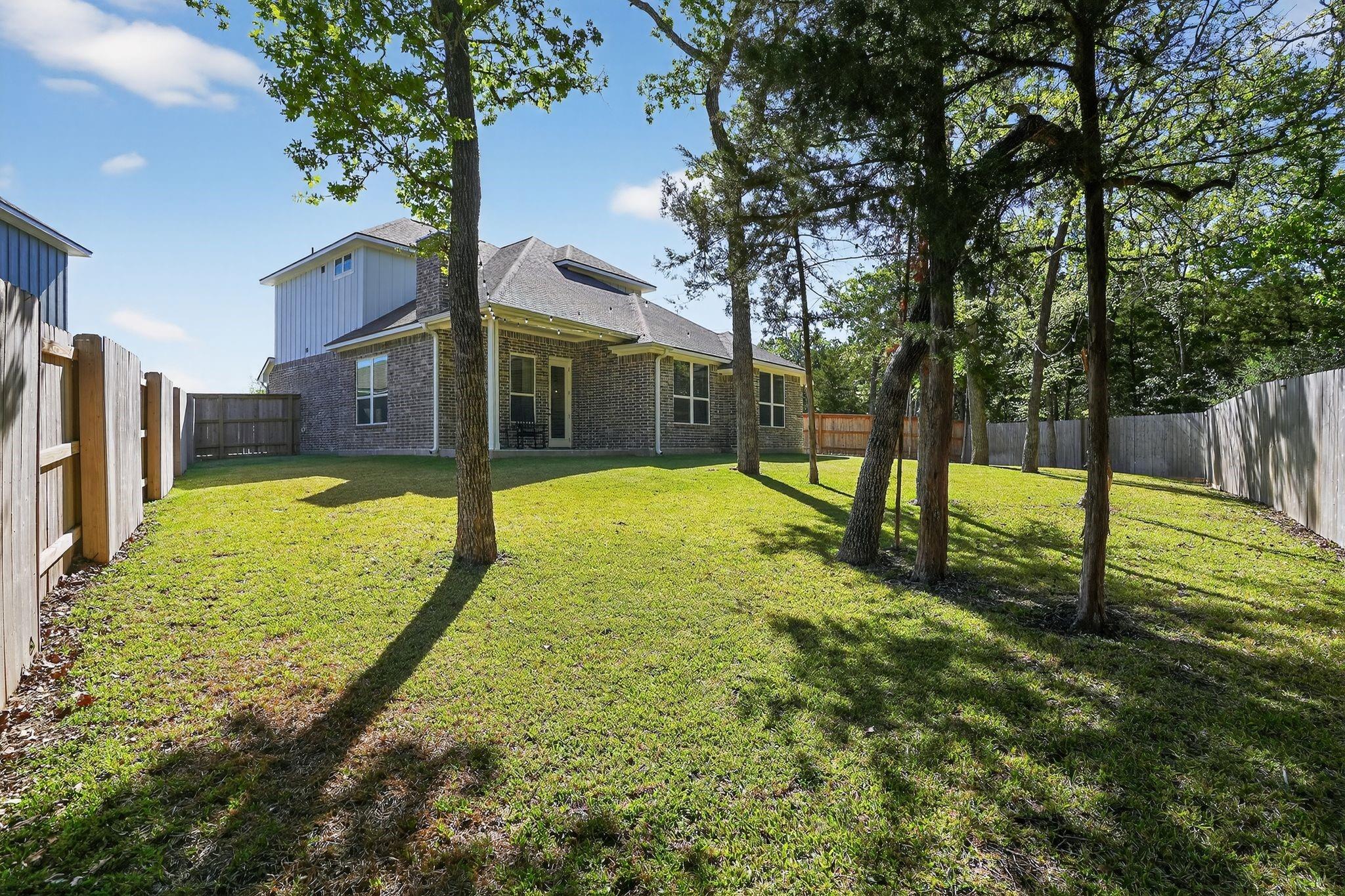 1601 Briscoe Manor Court