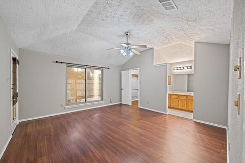 Tiny photo for 3714 Echo Grove Lane, Houston, TX 77043 (MLS # 30201768)