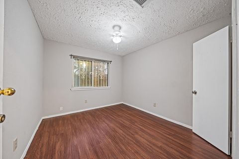 Tiny photo for 3714 Echo Grove Lane, Houston, TX 77043 (MLS # 30201768)