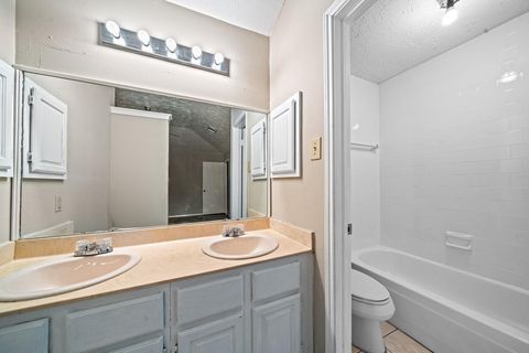 Tiny photo for 3714 Echo Grove Lane, Houston, TX 77043 (MLS # 30201768)