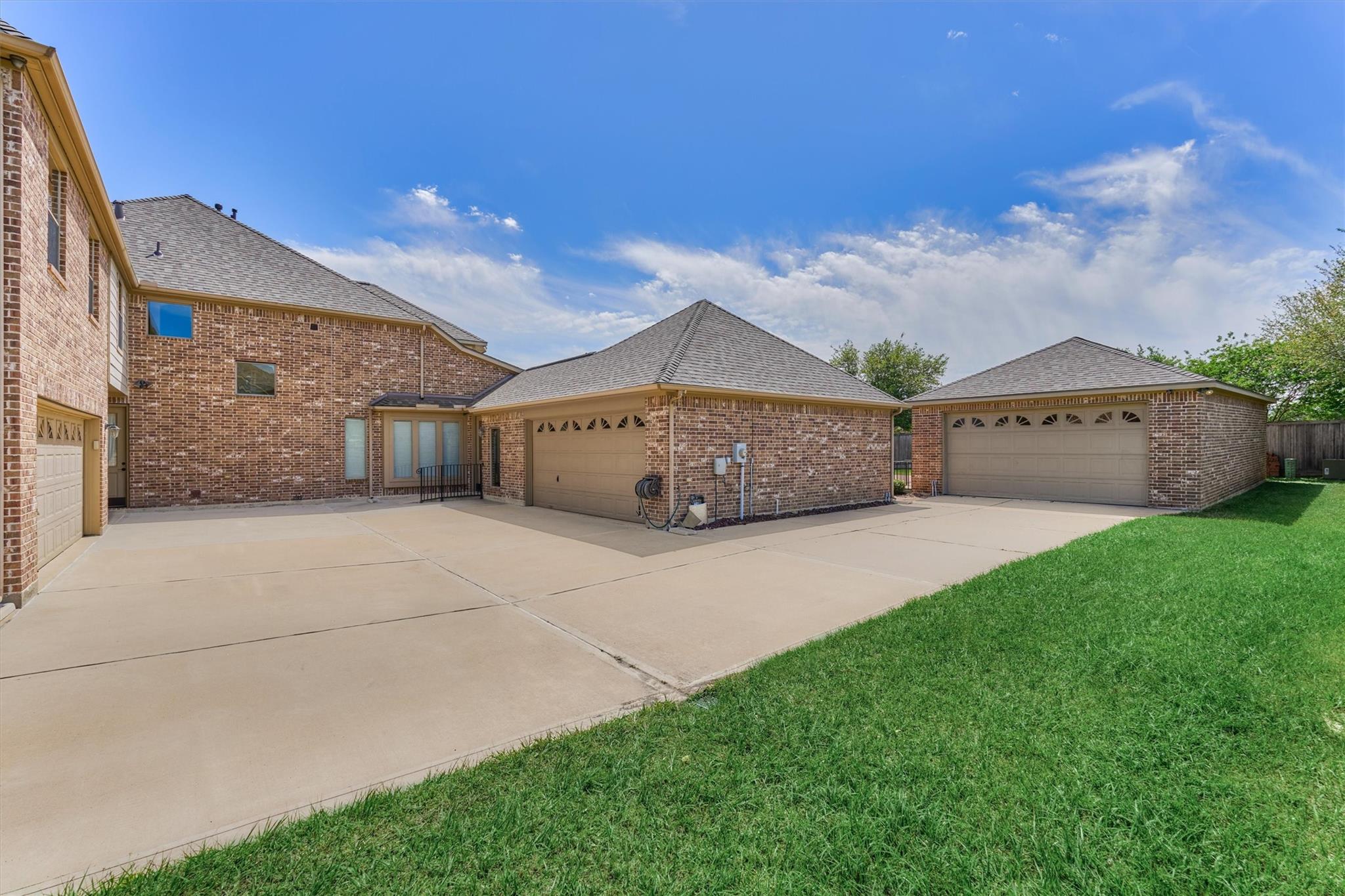 17707 Refuge Lake Drive