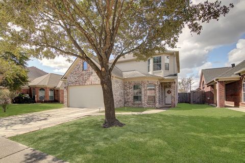 Photo of 18419 Fir Hollow Circle, Humble, TX 77346 (MLS # 72619339)