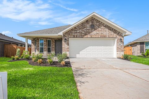 Photo of 13223 Silver Egret Lane, Texas City, TX 77568 (MLS # 63357180)