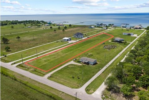 Photo of 4409 W Bayshore Road, Anahuac, TX 77514 (MLS # 899687)