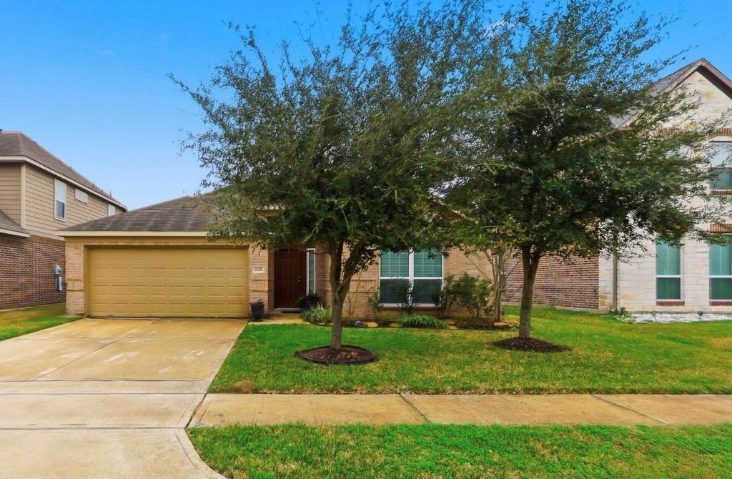 Photo of 4230 Leafy Bought Court Ct, Humble, TX 77346 (MLS # 79393839)