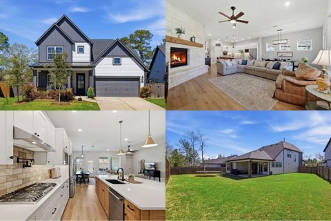 Homes For Sale - 401 N Pilazzo Street<br/> Montgomery, TX 77316