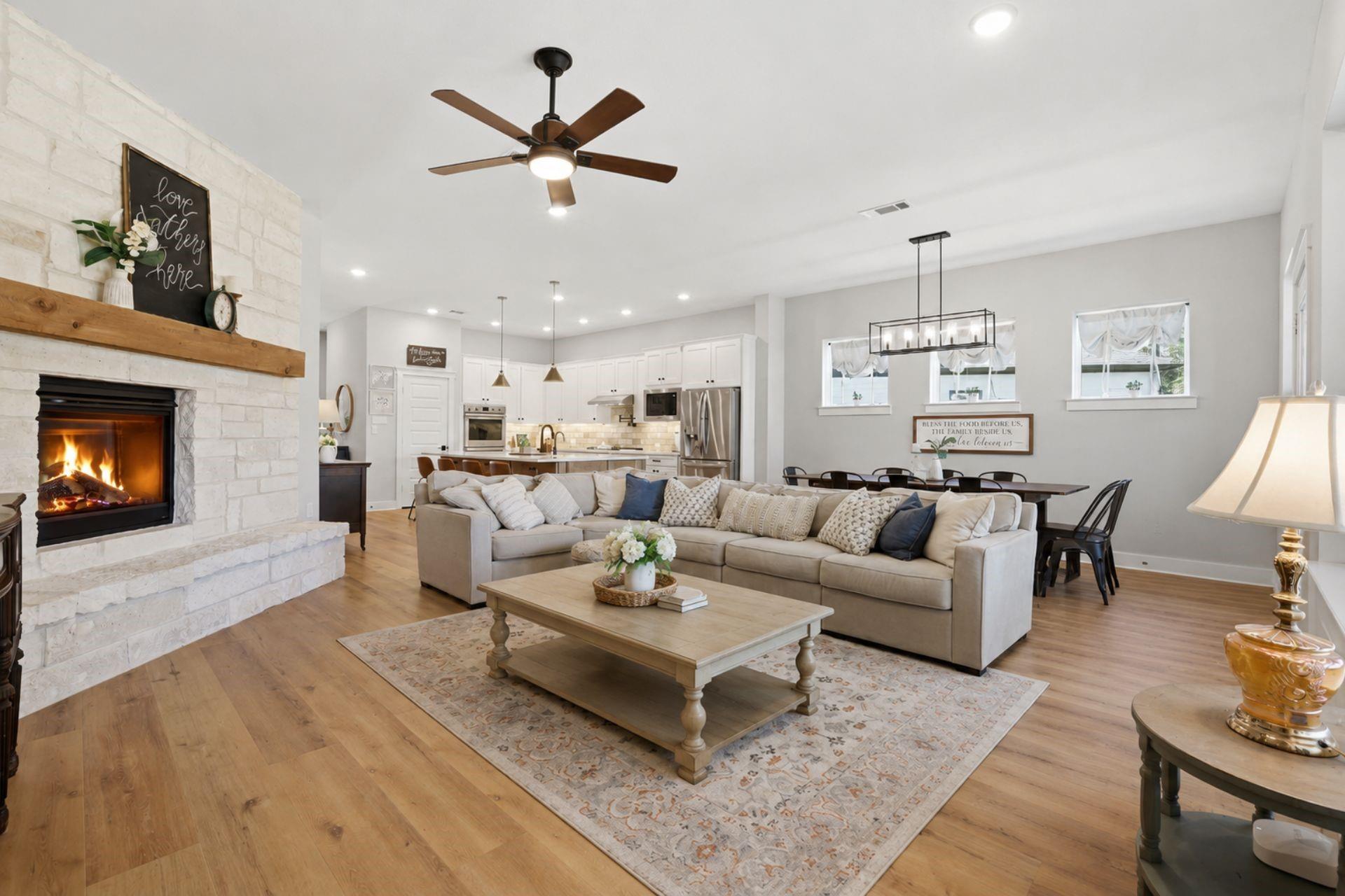 401 N Pilazzo Street