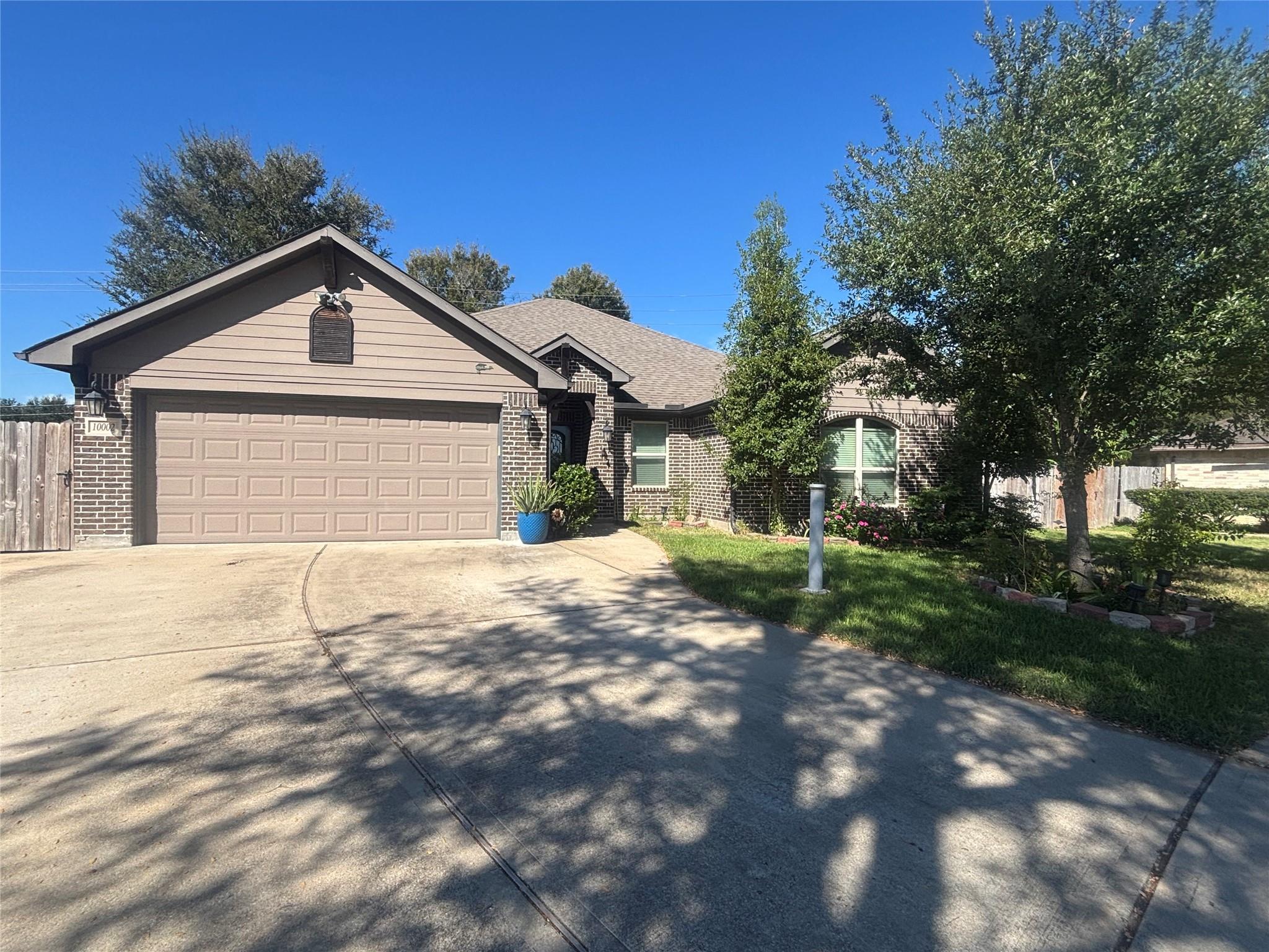 10002 Paintbrush Lane