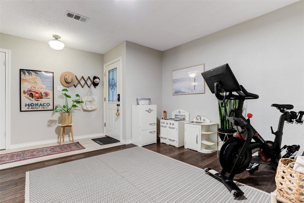 Photo of 1034 Montour Drive, Houston, TX 77062 (MLS # 60213081)
