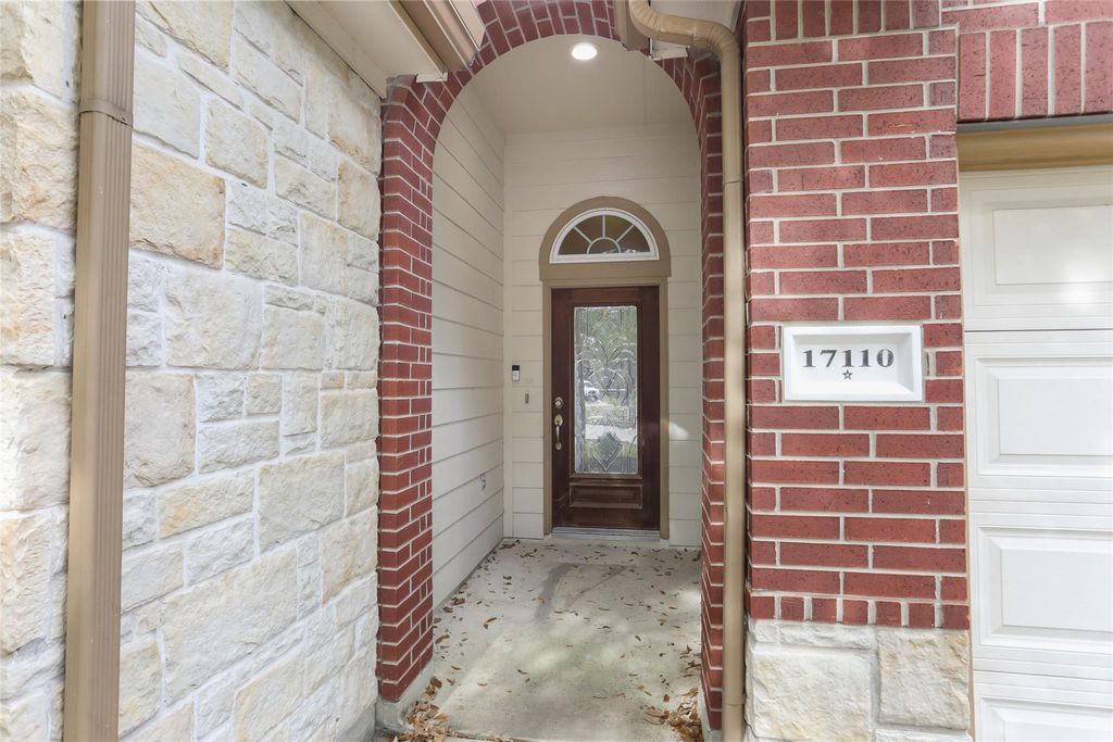 Photo of 17110 Tupelo Garden Circle, Humble, TX 77346 (MLS # 21907326)