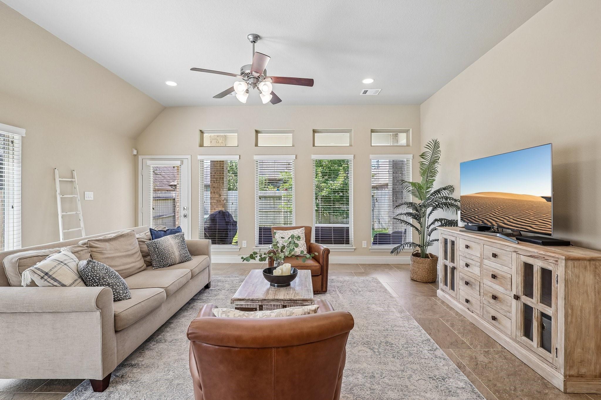 2336 Redwood Ridge Trail