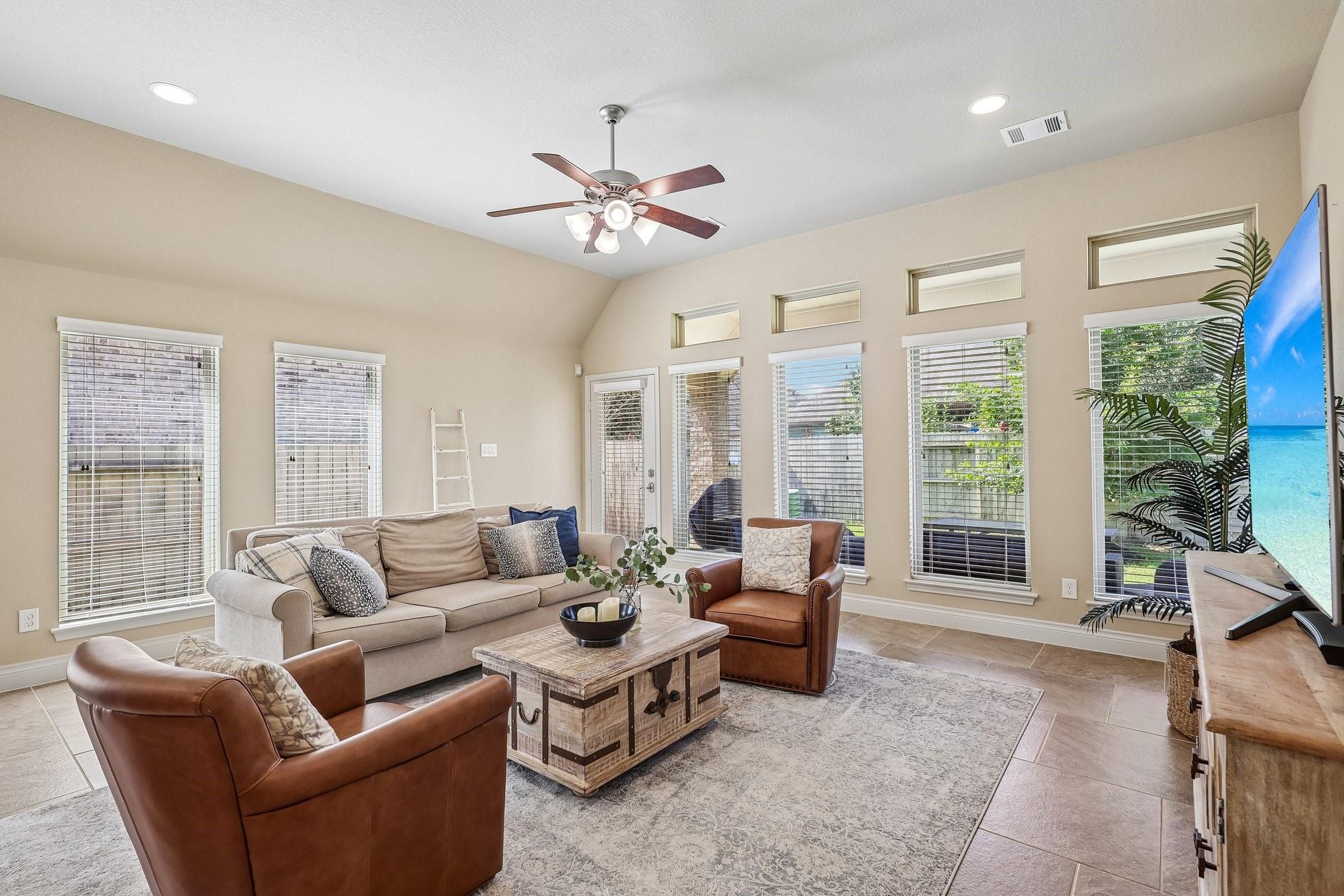 2336 Redwood Ridge Trail