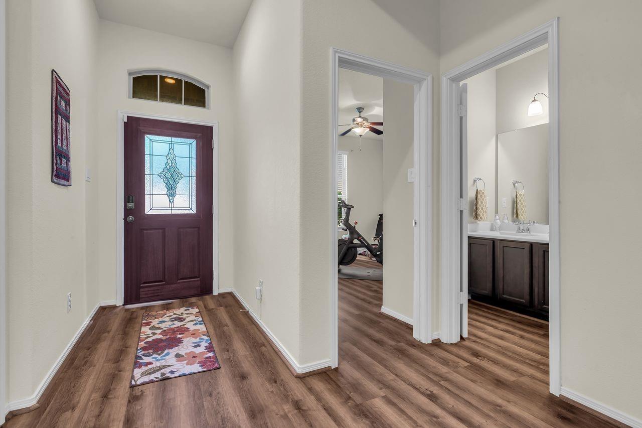 14206 Rainier Peak Crossing