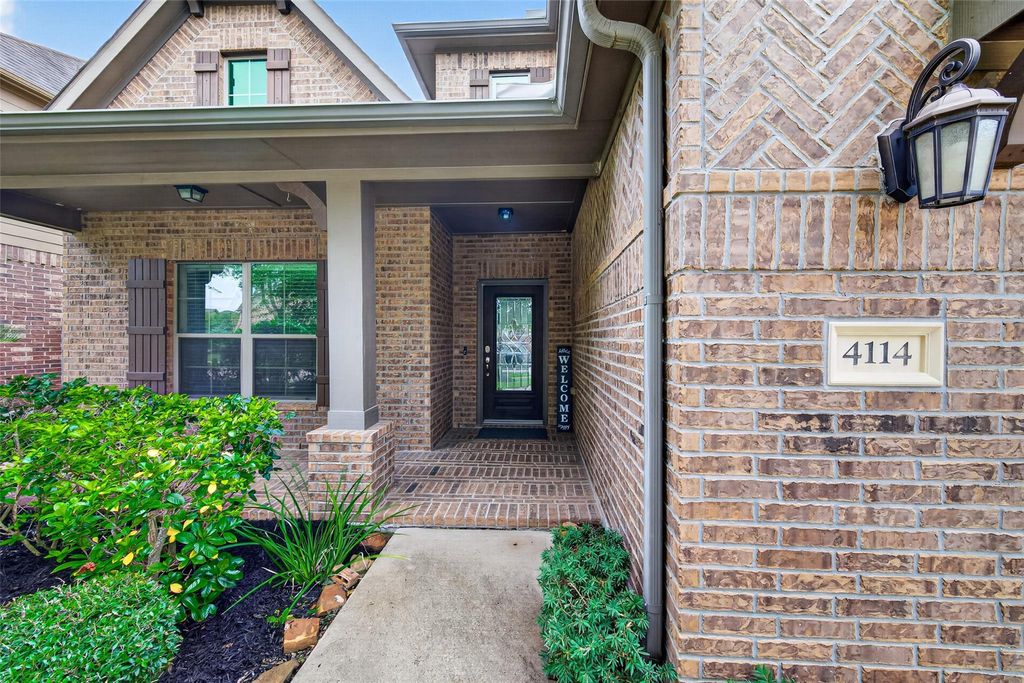 Photo of 4114 Dover Harbor Lane, Katy, TX 77494 (MLS # 33346115)