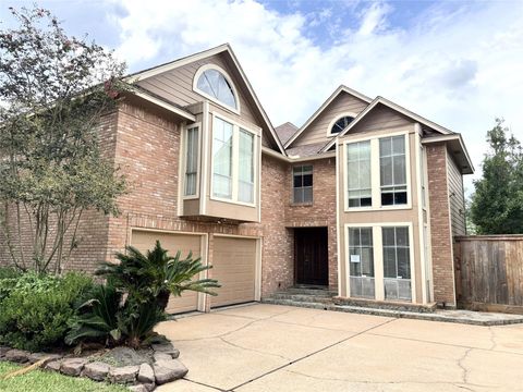 Photo of 6315 Via Espana Drive, Houston, TX 77083 (MLS # 50302160)