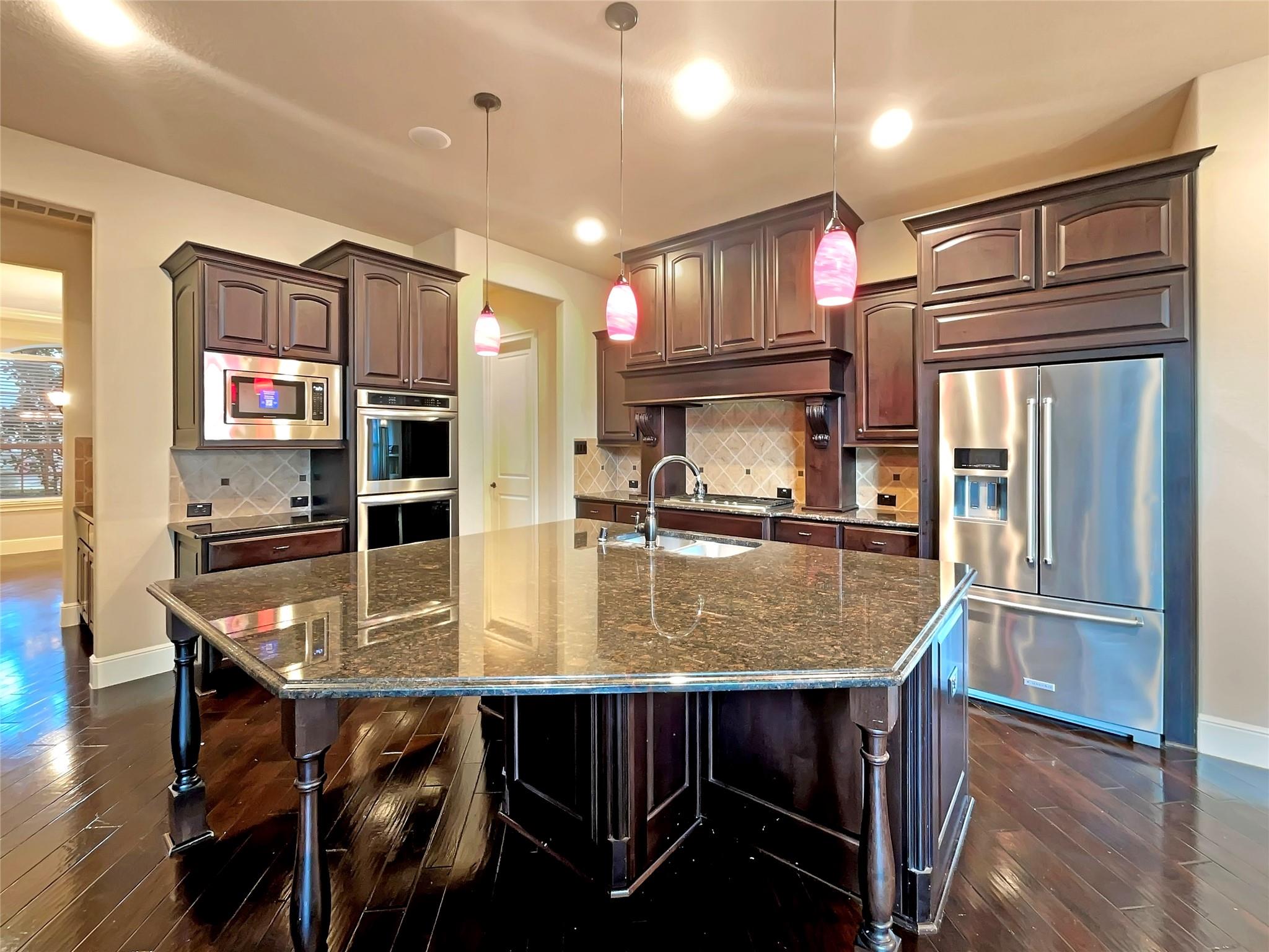 195 Flamingo Bay Drive