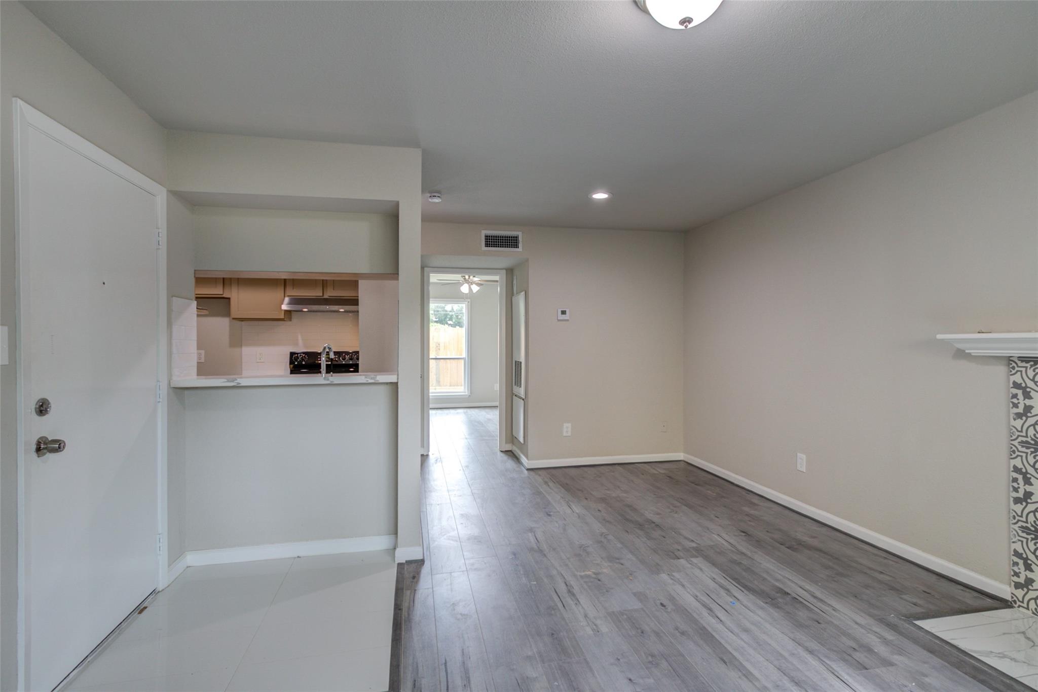 3300 Pebblebrook Drive 15