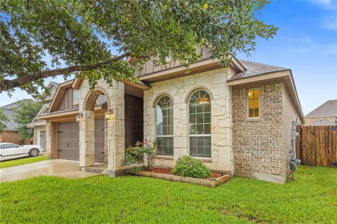 Tiny photo for 4202 Shallow Creek Court, College Station, TX 77845 (MLS # 52435696)