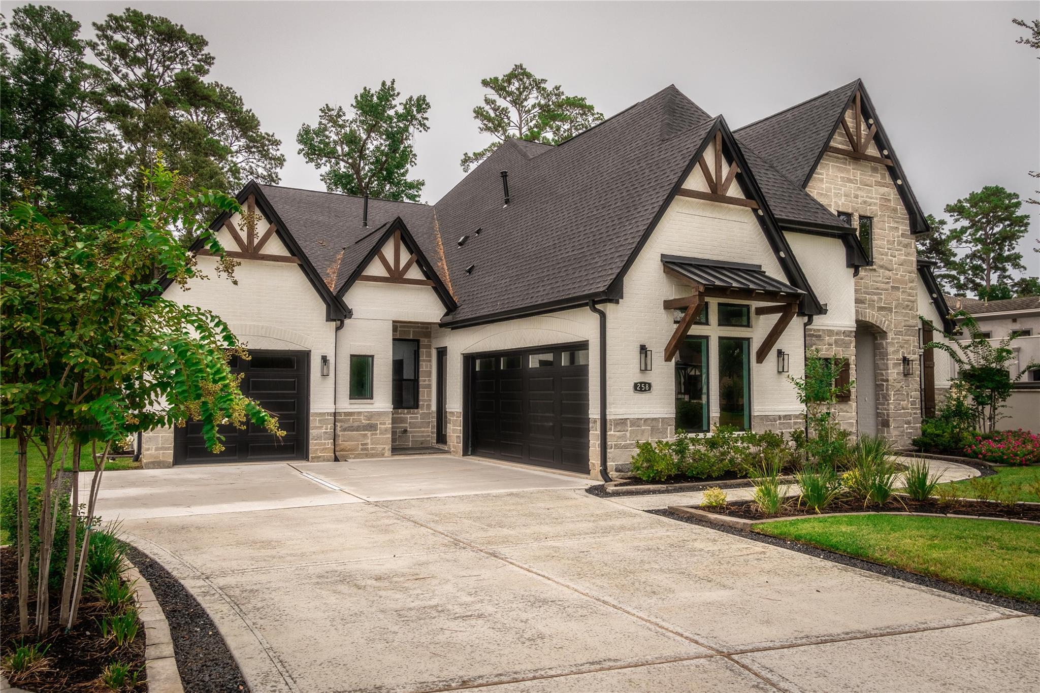 258 Pinerock Lane