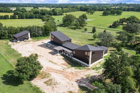 1286 S State Hwy 237 Round Top TX 78954