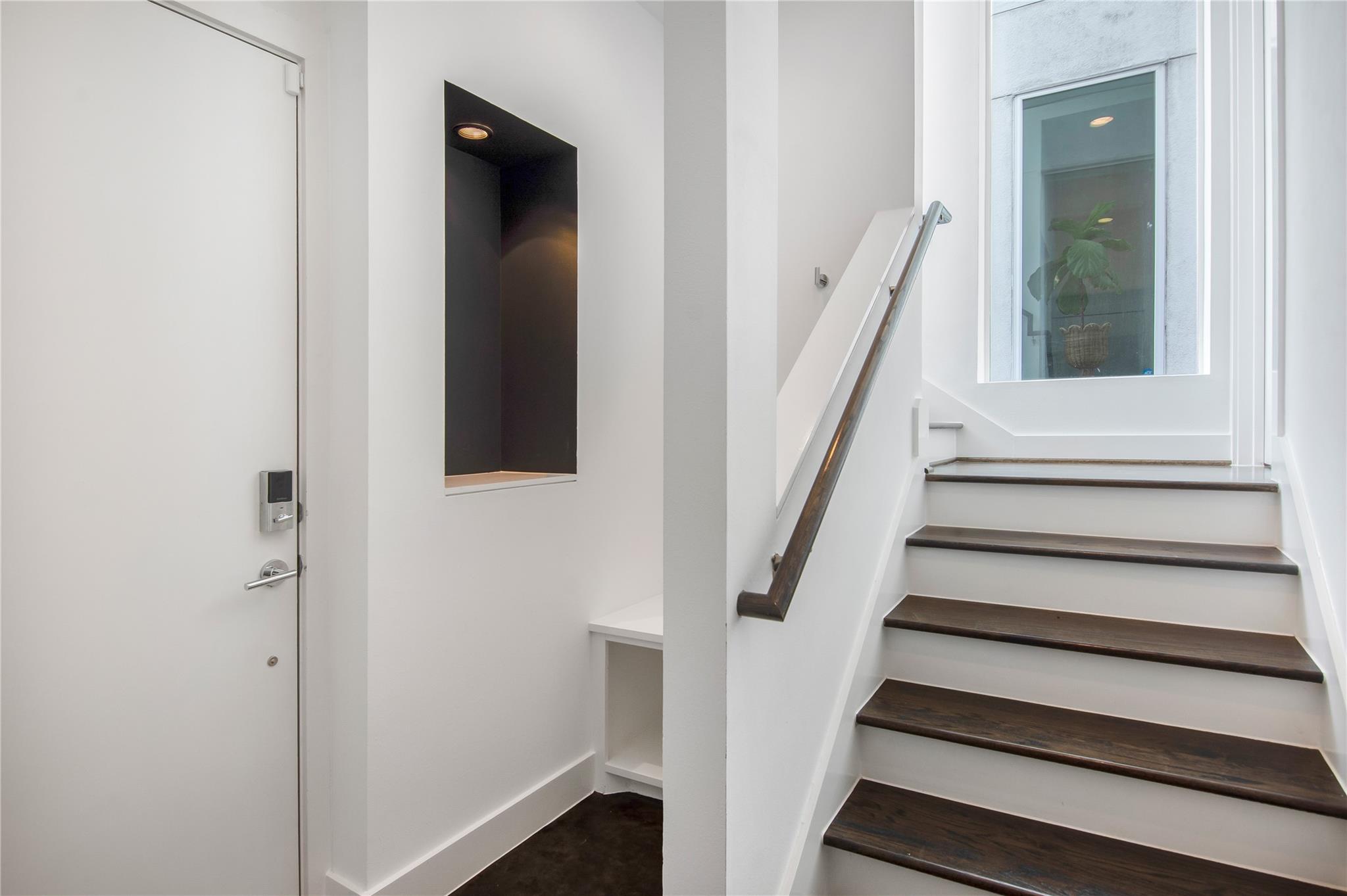 1155 W 18th Street