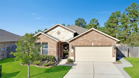 Photo of 16502 Coconut Palm Lane, Conroe, TX 77304 (MLS # 49146843)