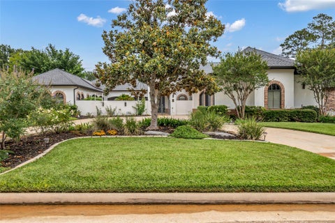 Photo of 63 Fairway Park #B, Montgomery, TX 77356 (MLS # 78447962)