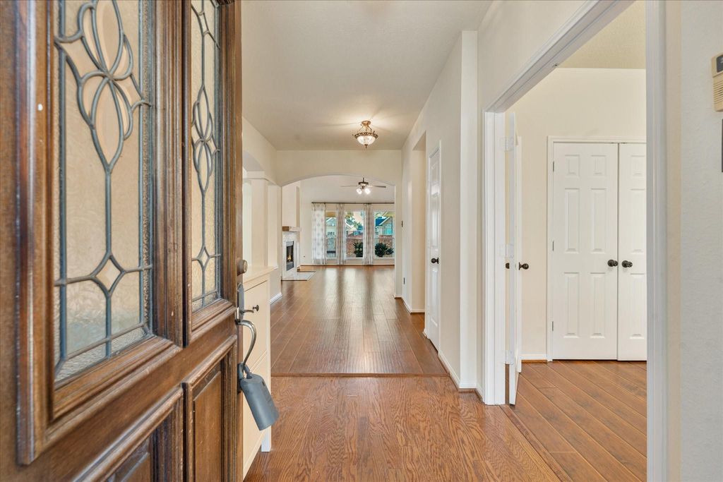 Photo of 2618 Oxhill Court, Pearland, TX 77584 (MLS # 45384839)