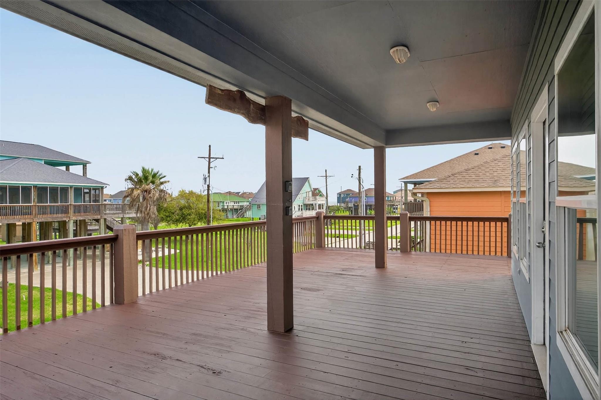 871 Surfview