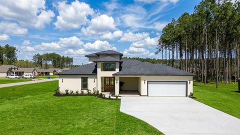 Homes For Sale - 304 Road 6614<br/> Dayton, TX 77535