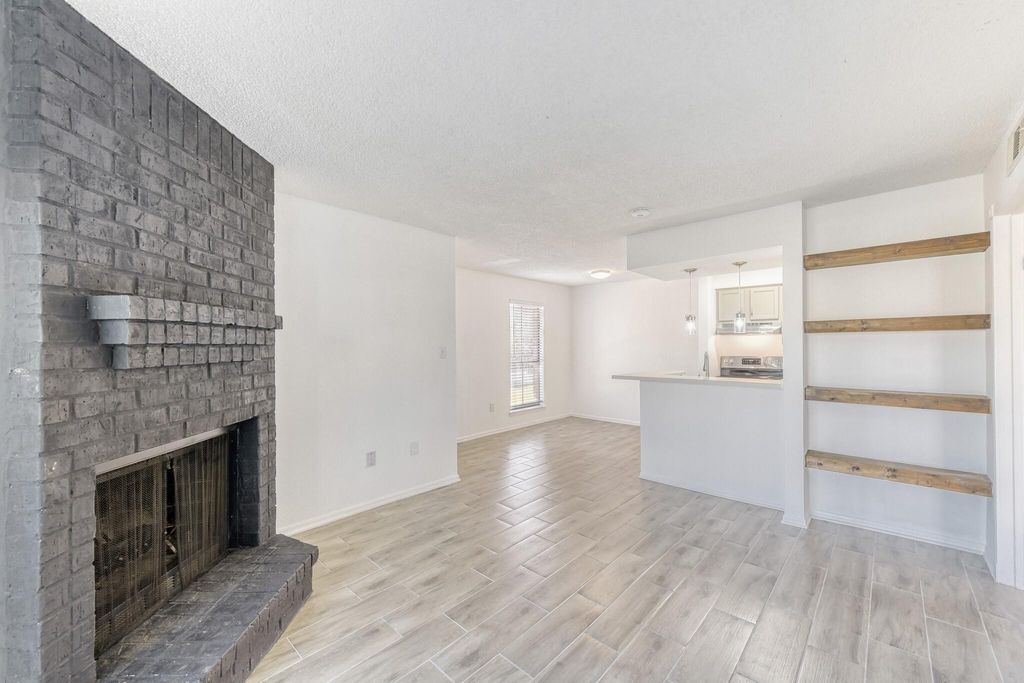 Photo of 250 El Dorado Boulevard #272, Houston, TX 77598 (MLS # 75391879)