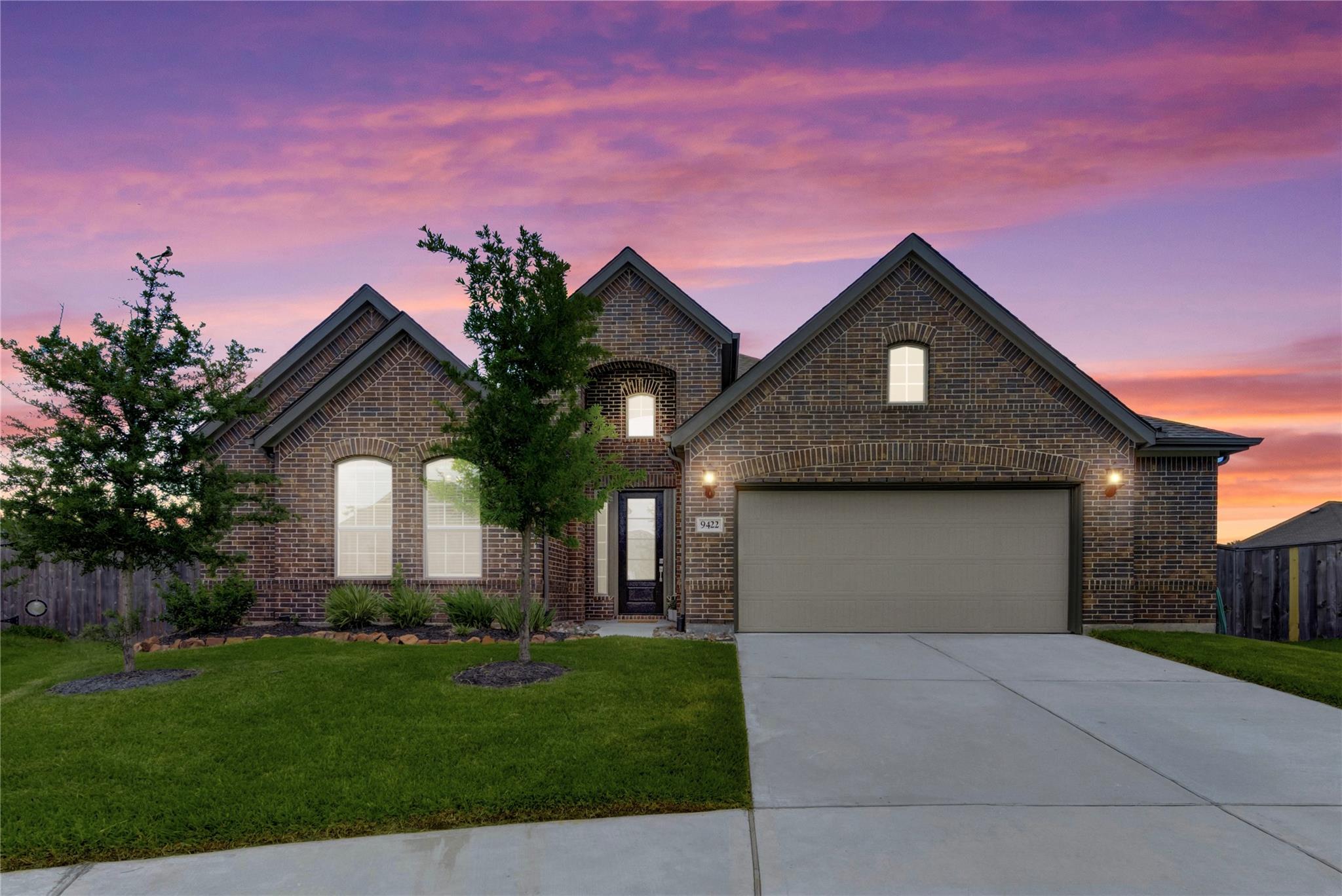9422 Camden Cliff Court