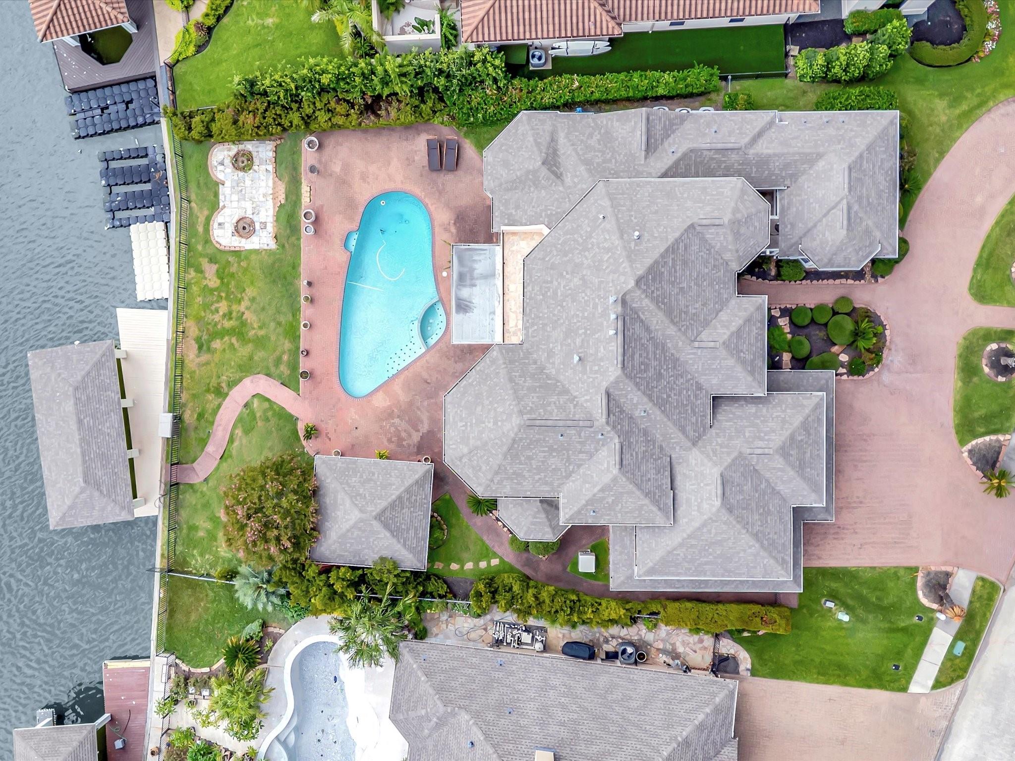 3006 S Island Drive