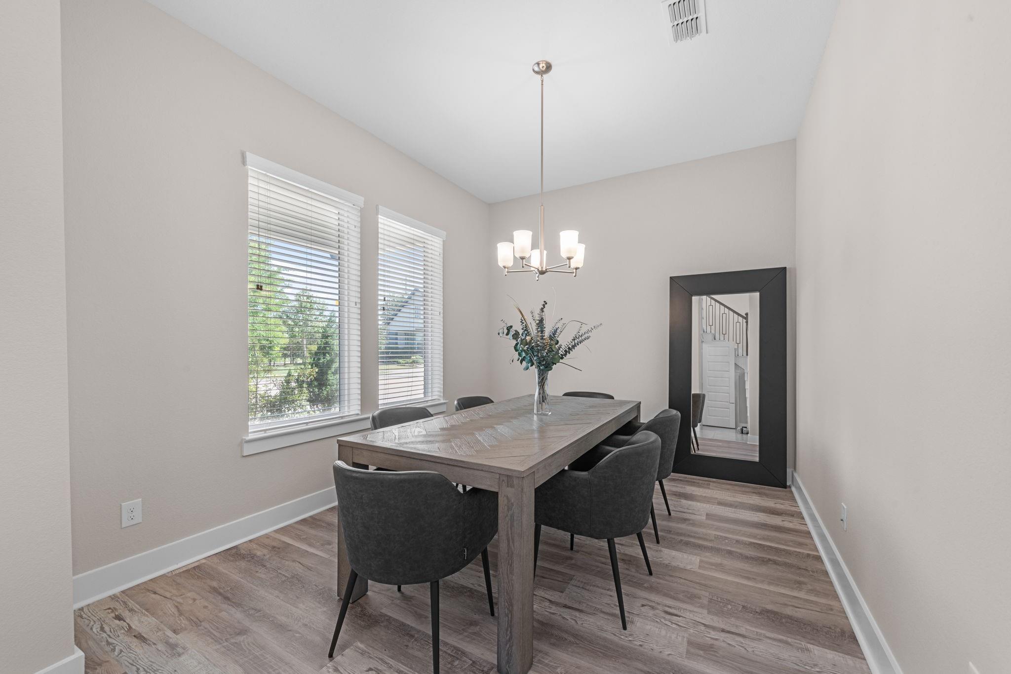 28750 Shoalhaven Court