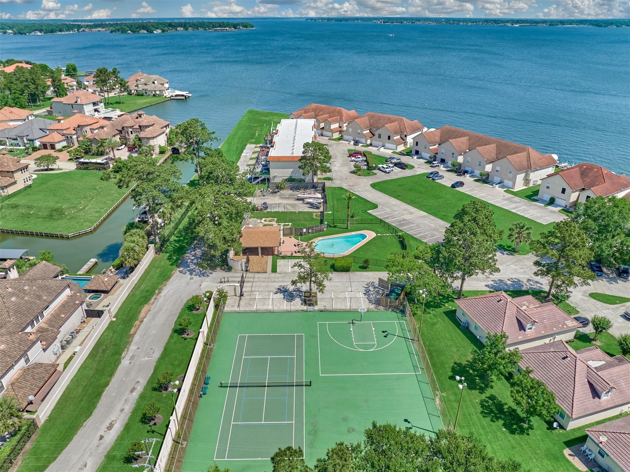 39 Regency Point