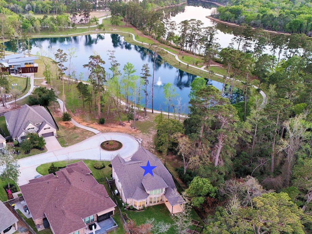 Photo of 126 Keechie Creek Ct, Conroe, TX 77304 (MLS # 64293010)