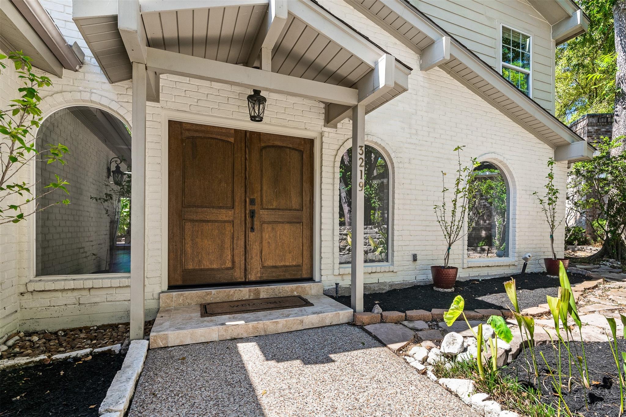 3219 Chippers Crossing