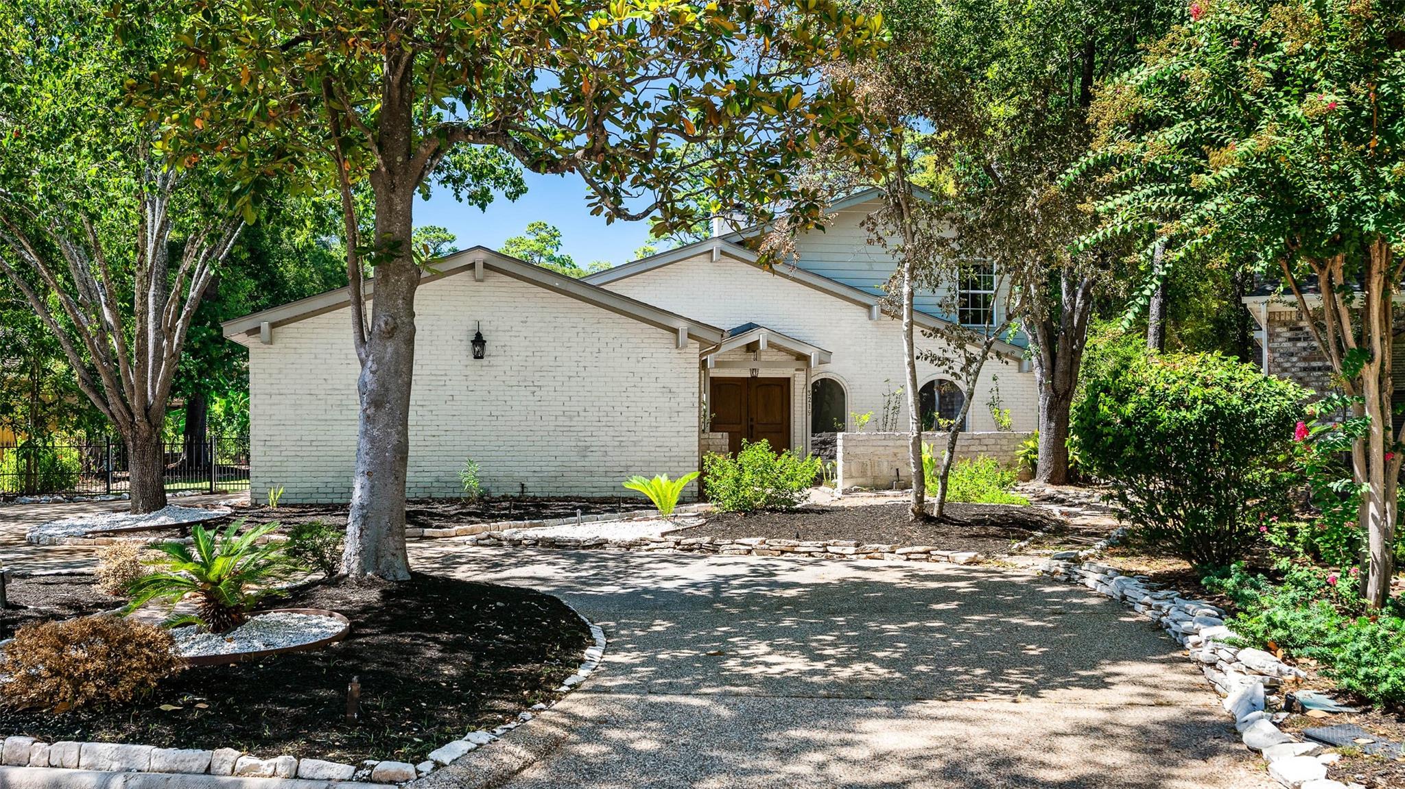 3219 Chippers Crossing