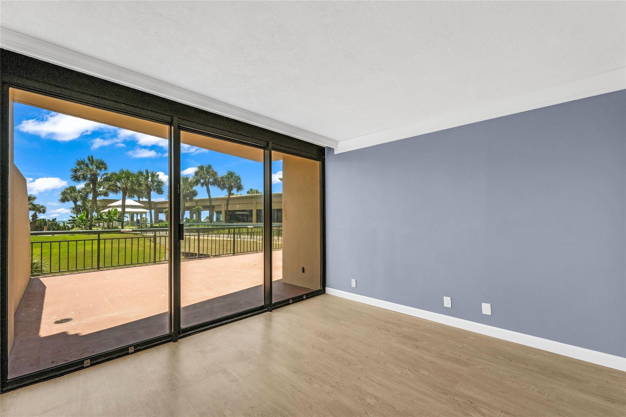 5220 Seawall Boulevard 331