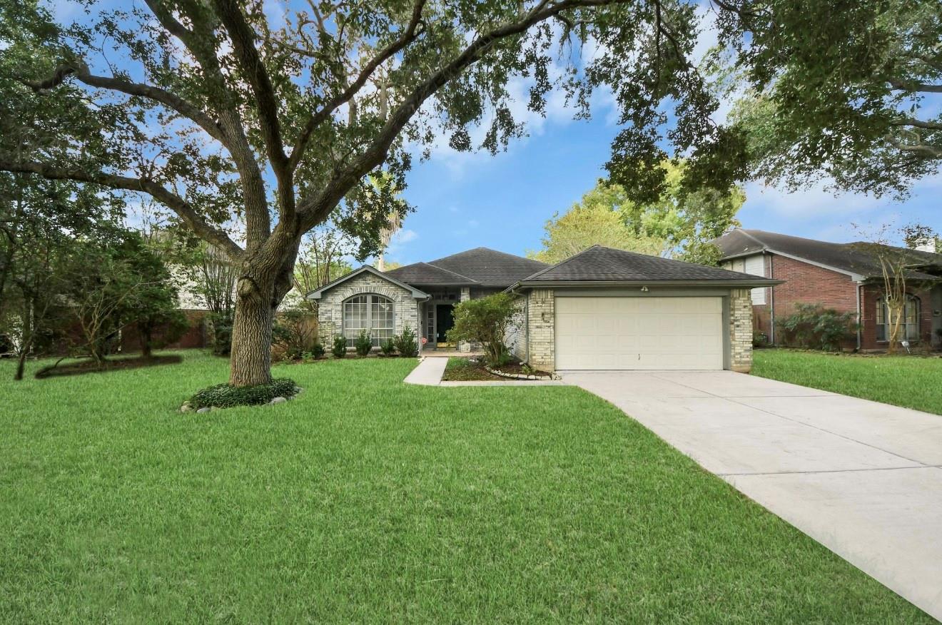 223 W New Meadows Drive