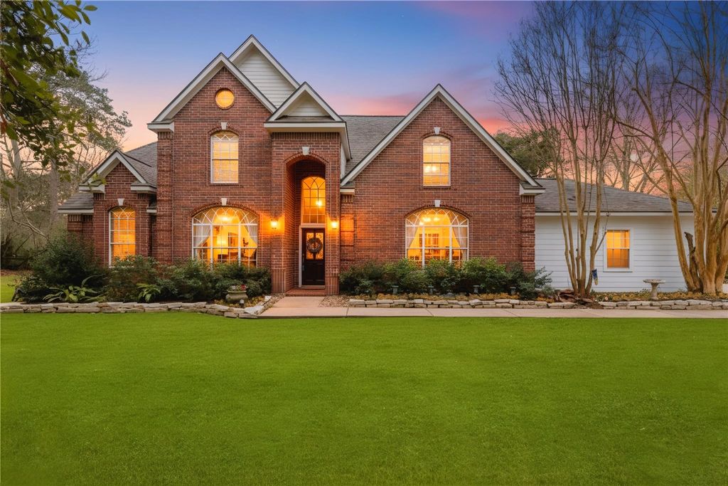 Photo of 18919 Wildrose Lane, Tomball, TX 77377 (MLS # 26984716)