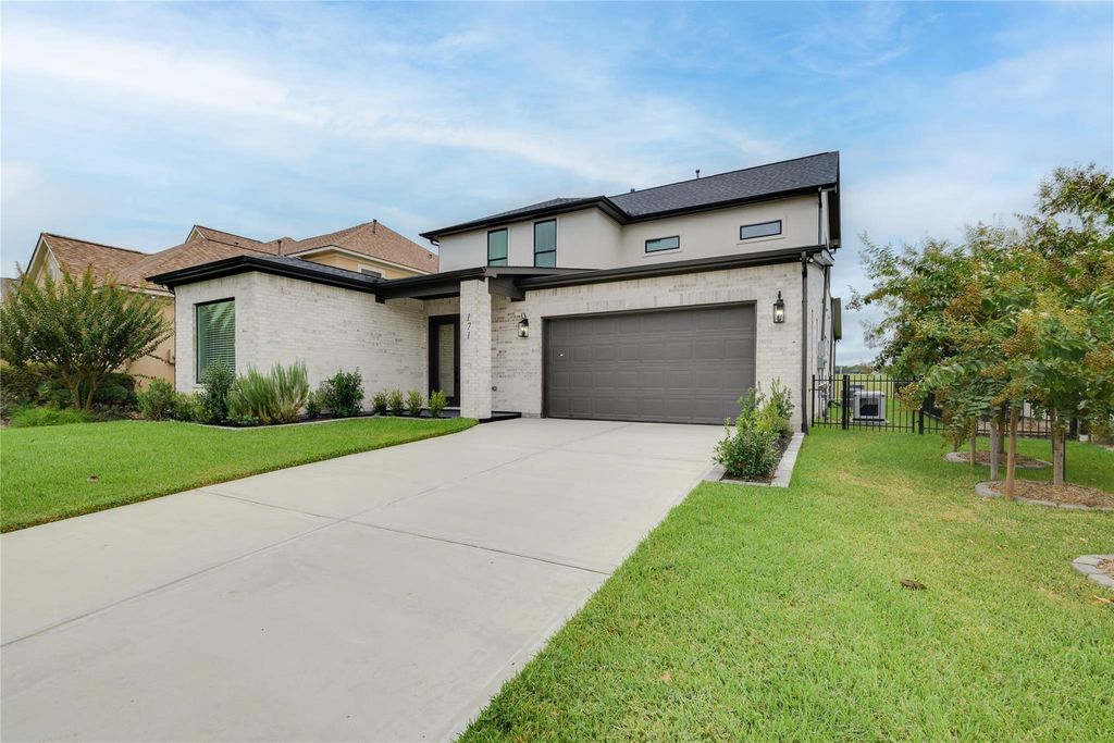 Photo of 171 Waterford Way, Montgomery, TX 77356 (MLS # 29172877)